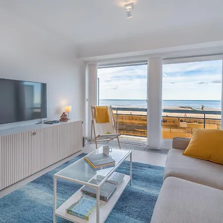 Apartment 1 Bedroom Awesome In *