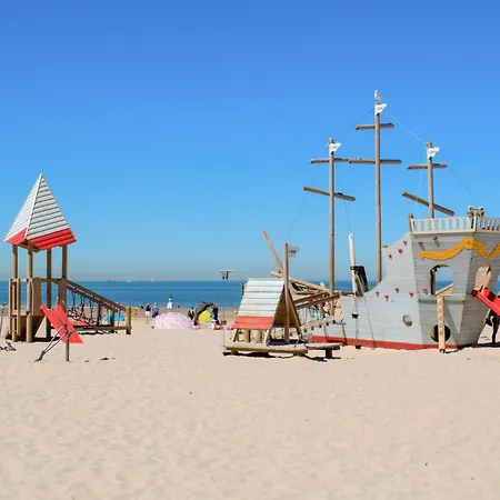 Appartement 1 Bedroom Awesome In Ostende